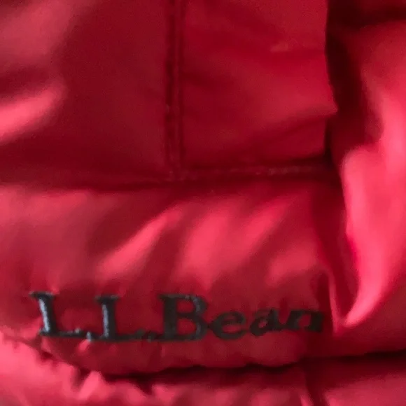 L.L. Bean Blue and Red Down Feather reversible Puffer Vest Small - Picture 4 of 7